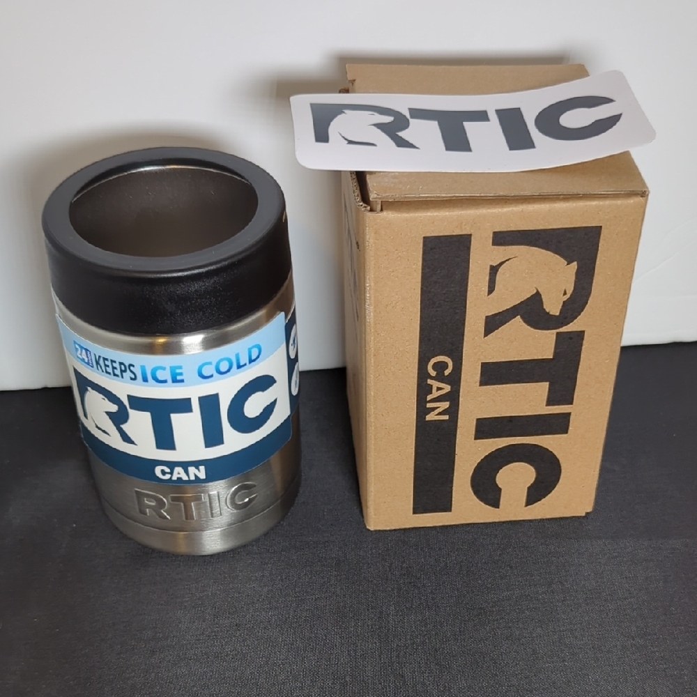 RTIC Stainless Steel Can Cooler new